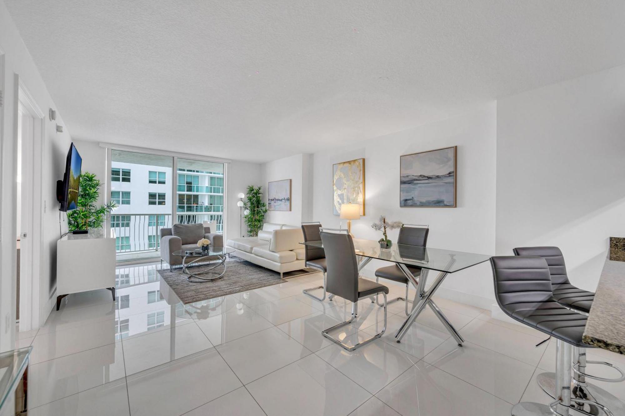 Apartamento Luxury 1 Bedroom • Brickell • Unique Views *